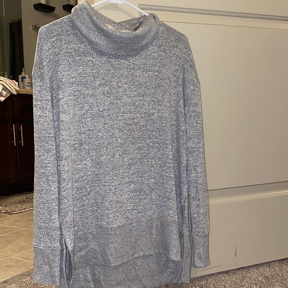 GAP NWT gray sweater